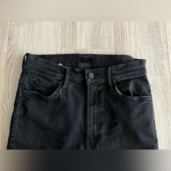 MOTHER Women’s The Stunner Zip Ankle Step Fray in Not Guilty - Size 27 - Picture 4 of 13